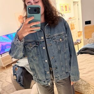 Levi’s jeans jacket